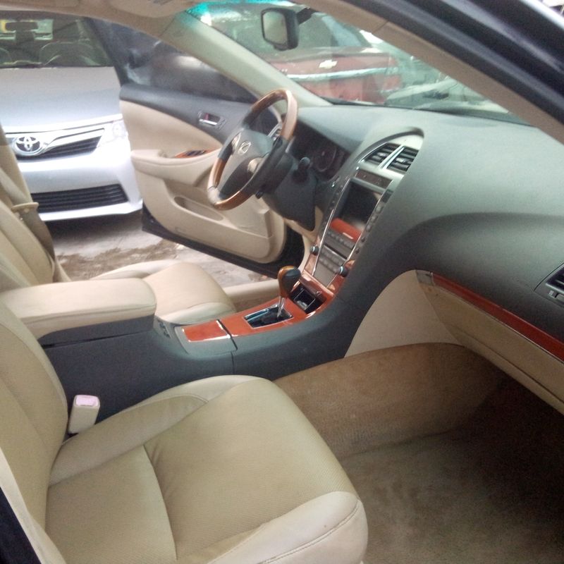Thumbnail 8 of 2011 Lexus ES